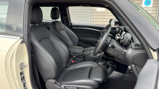 MINI Hatchback 2.0 Cooper S Exclusive 3dr Auto Petrol Hatchback